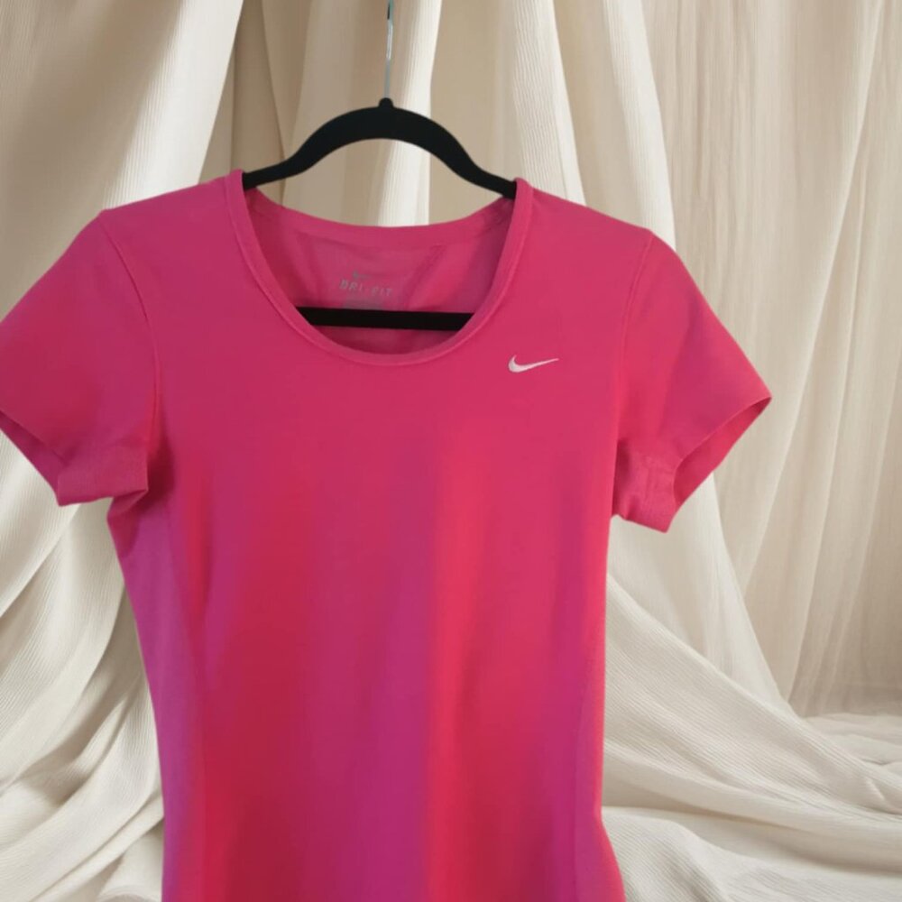 Nike XS